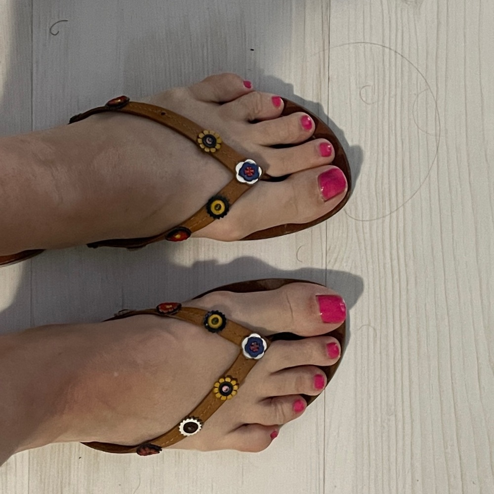 Tory Burch Flower 🌺 Sandal Size 10